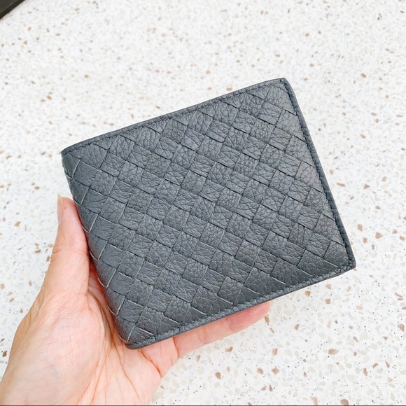 NWT Bottega Veneta Intriciato Leather BifoldWallet​ - Picture 1 of 7